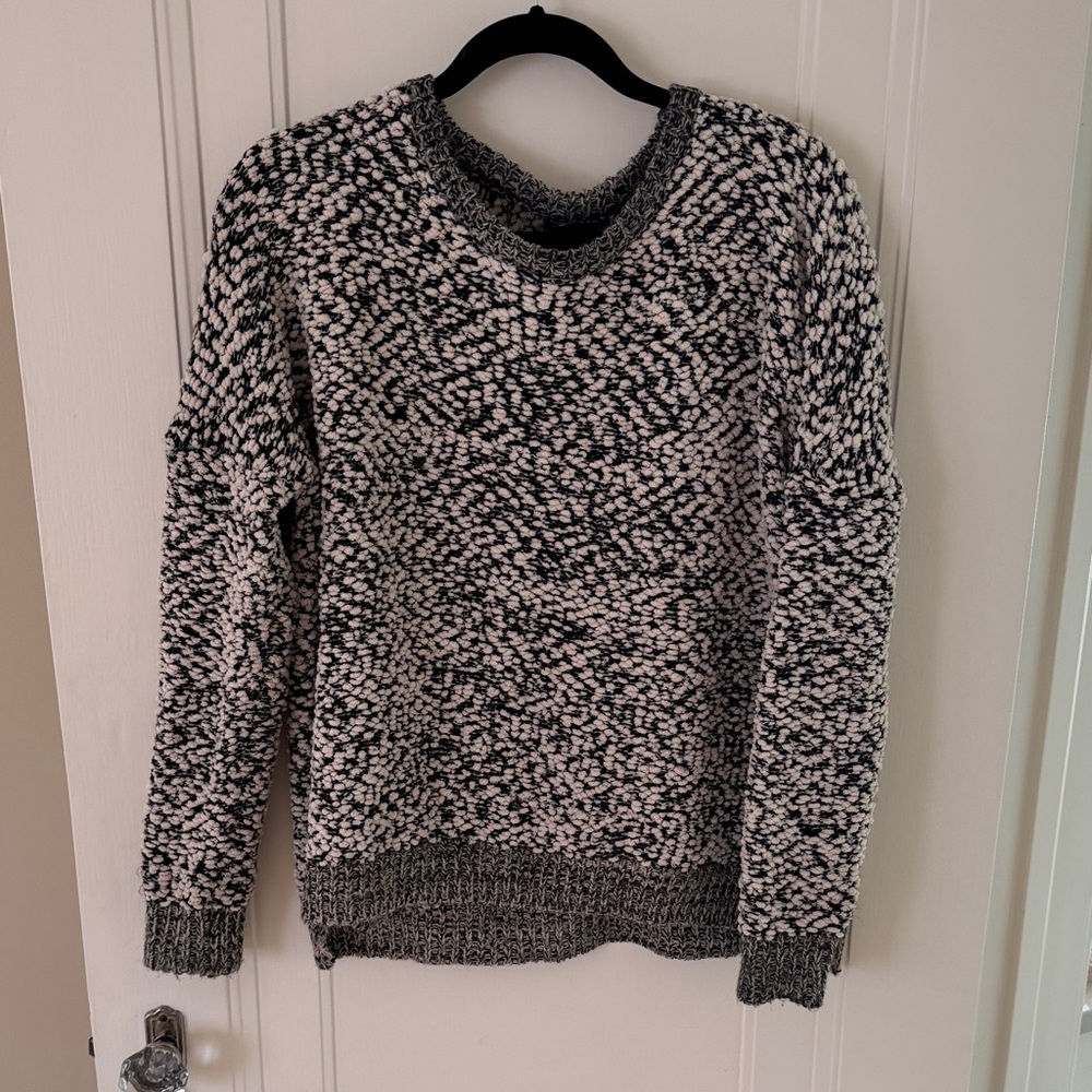 Staccato Black and White Crew Neck Sweater